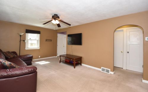 935 113, Milwaukee WI 53226-3401 exterior