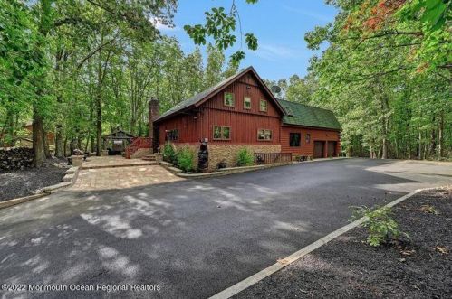 218 Chandler Rd, Jackson Twp NJ  08527-4339 exterior