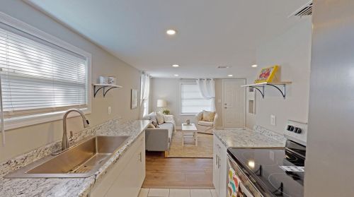 710 Hoffman Blvd, Tampa FL  33612-4428 exterior