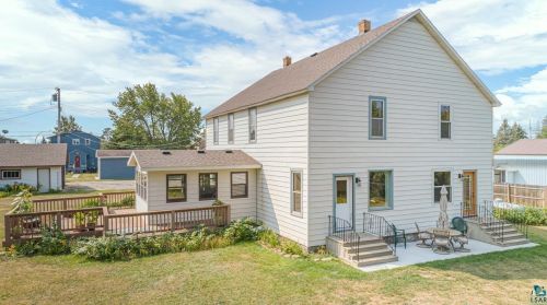 758 Madison St, Ely, MN 55731-1609