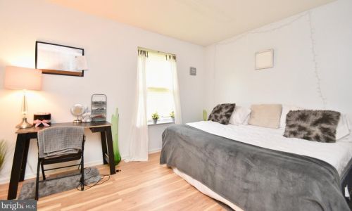 336 Schafer Blvd, New Castle DE 19720-8857 exterior