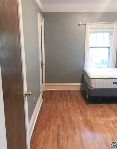 1825 Melrose Ave, Duluth MN 55803-2524 exterior