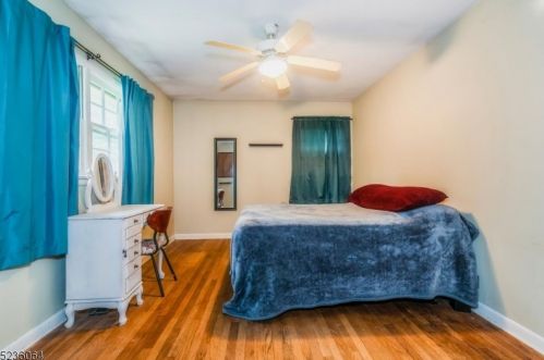 929 Plymouth Lake Dr, Fredon NJ  07860-4127 exterior