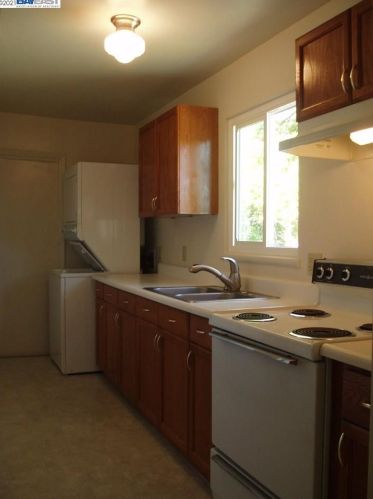 2770 Argyll Ave, Concord CA 94520-4760 exterior