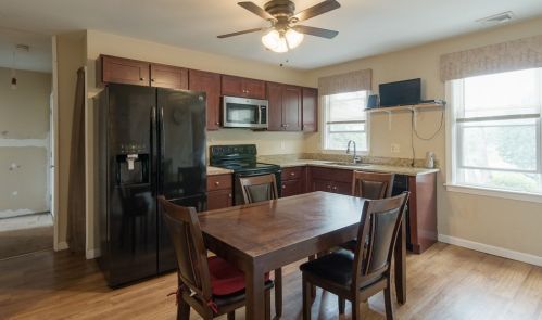 132 Oak St, Taunton MA 02780-4430 exterior