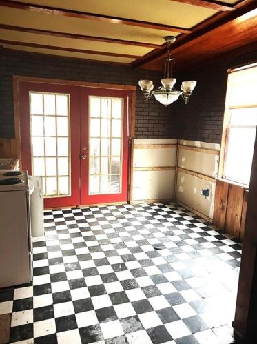 446 Norwegian St, Primrose PA  17901-2935 exterior