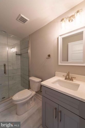 2019 Bodine St, Philadelphia PA  19122-1503 exterior