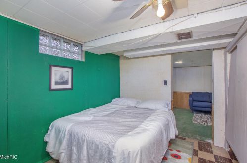 2171 Dangl Rd, Meskegon MI 49444-8748 exterior