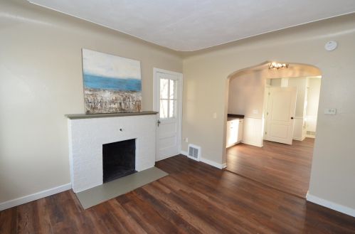 960 60 St, Grand Rapids MI 49508-7054 exterior