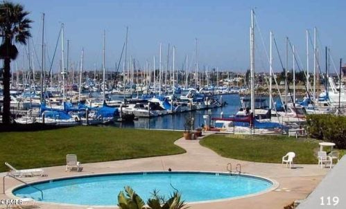 3101 Peninsula Rd, Oxnard, CA 93035-4202