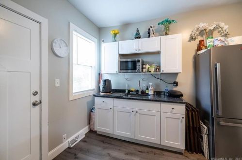 14 Belden St, New Britain CT  06051-2802 exterior