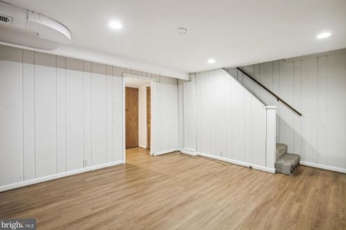 5823 Monticello Rd, Alexandria VA 22303-1302 exterior