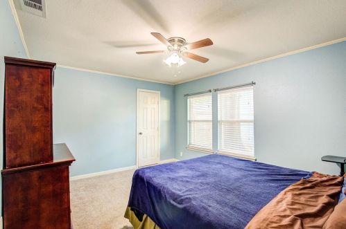 2202 Boyd St, Dallas TX  75224-1746 exterior