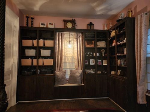 206 Michigan Ave, Dowagiac MI 49047-1908 exterior