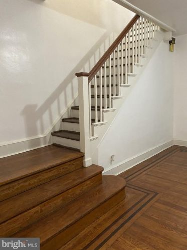 2107 65 St, Philadelphia PA 19142-2028 exterior