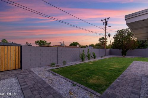 3041 Elm St, Phoenix AZ  85016-5036 exterior