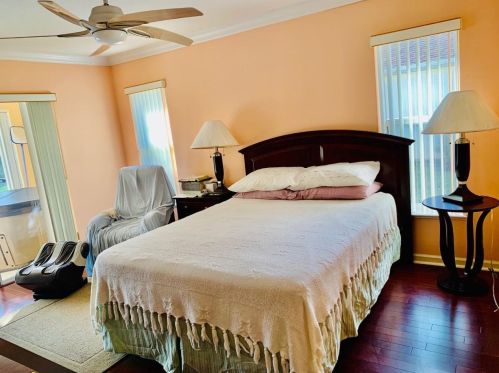 4413 Alsace Ave, Fort Pierce FL 34983-8337 exterior