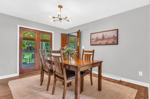 2374 Jenkinson Dr, Pittsburgh PA  15237-6620 exterior