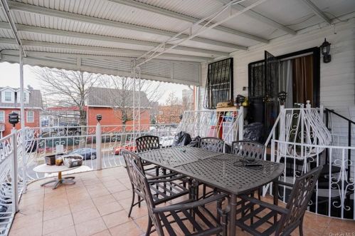 652 Beck St, Bronx NY 10455-1902 exterior