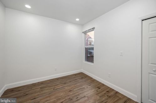 2267 Cambria St, Philadelphia PA 19134-4232 exterior