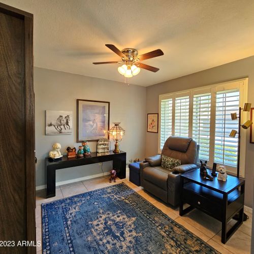 1003 Annette Dr, Phoenix AZ 85022-1041 exterior