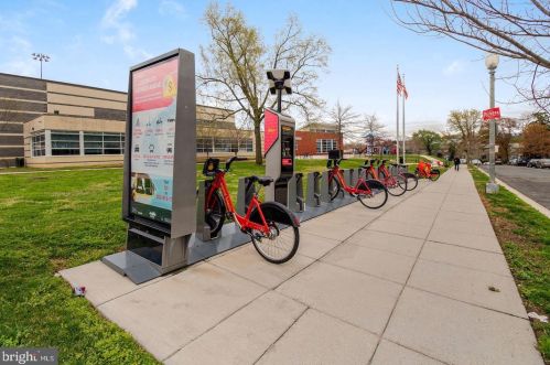 1200 16 St, Washington DC 20002-2502 exterior