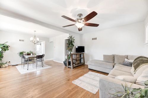 2909 Middlebush Ct, Saint Louis, MO 63119-1429