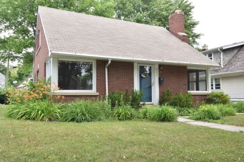 8330 Portland Ave, Milwaukee, WI 53213-3018