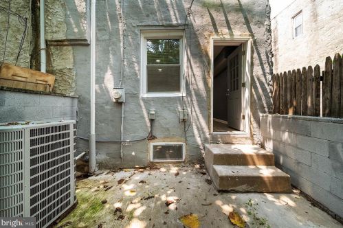 1343 Corlies St, Philadelphia PA  19146-3507 exterior