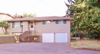 127 165th St, Seattle, WA 98155-5737