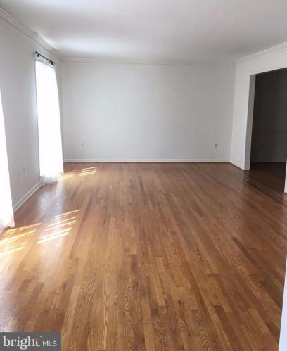 5806 Bent Twig Rd, Mc Lean VA  22101-1806 exterior