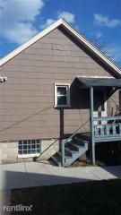 2462 Holton St, Milwaukee WI  53212-2935 exterior