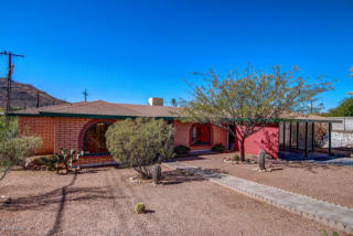 2003 Calle Del Reposo, Tucson AZ  85745-2126 exterior