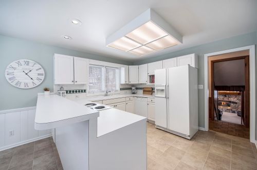 3625 Chamberlain Ave, Grand Rapids MI 49508-2608 exterior