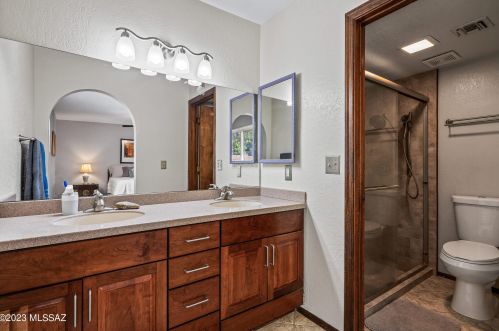 8834 27 St, Tucson AZ 85711-5609 exterior