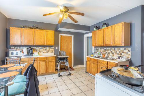 10204 Indiana Ave, Chicago IL 60827-1214 exterior