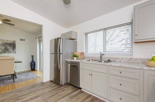 9401 Ln Jolla Dr, Saint Louis MO 63132-2119 exterior