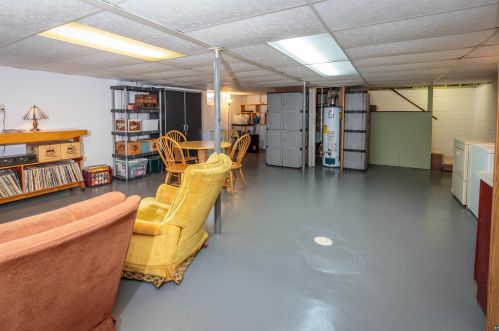 215 70 Ave, Duluth MN 55807-1809 exterior