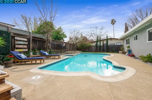 1278 Marlboro Ct, Concord CA 94521-3407 exterior