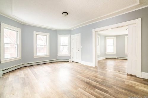 77 Clark St, New Britain, CT 06051-1151