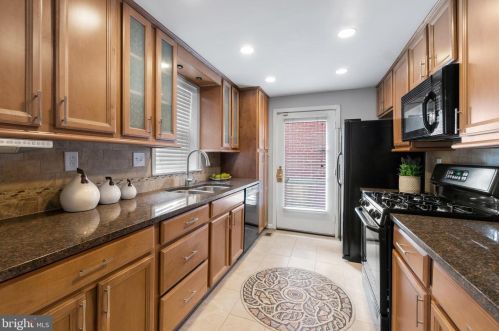 716 13th St, Washington DC  20002-4463 exterior