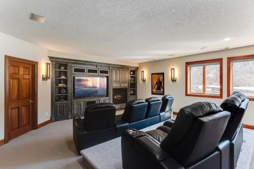 11020 Alameda Ave, South Saint Paul MN 55077-5439 exterior