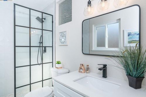 4668 Springwood Way, Concord CA  94521-2046 exterior