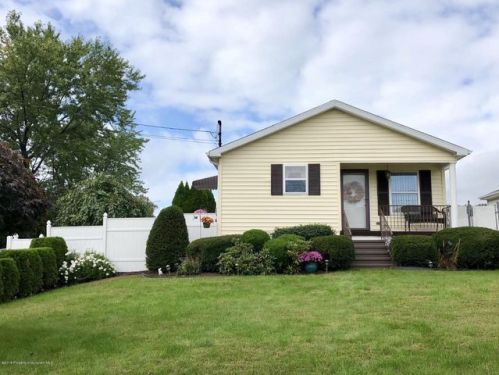 298 Meridian Ave, Scranton, PA 18504-2011