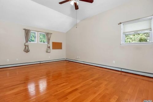 1345 Locust Ave, Bohemia NY 11716-2183 exterior