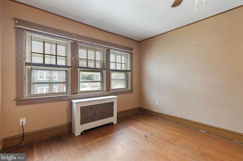 101 Elkinton Ave, Chester PA 19013-5030 exterior