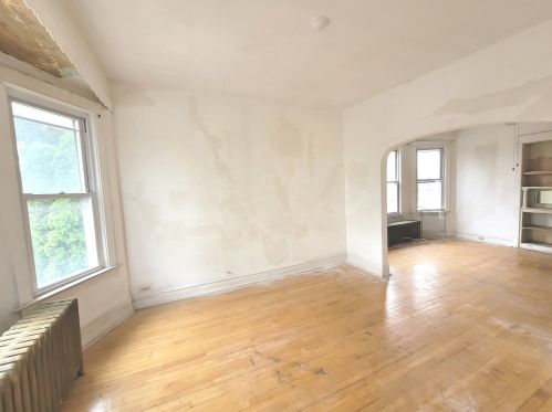 130 9 Ave, Broadview IL 60153-1531 exterior