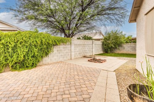 6476 David Dr, Tucson AZ 85730-1813 exterior