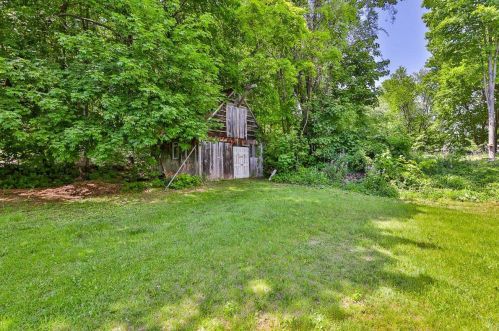 16 Chandler St, Concord NH  03303-1201 exterior