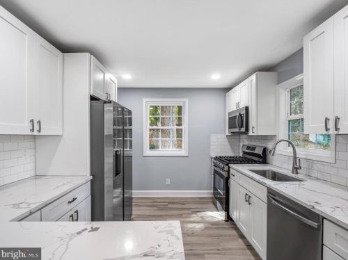 11816 College View Dr, Silver Spring MD  20902-2343 exterior